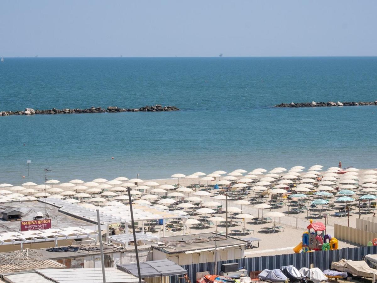 Hotel Marina Beach - Azzurro Club رافيننا المظهر الخارجي الصورة
